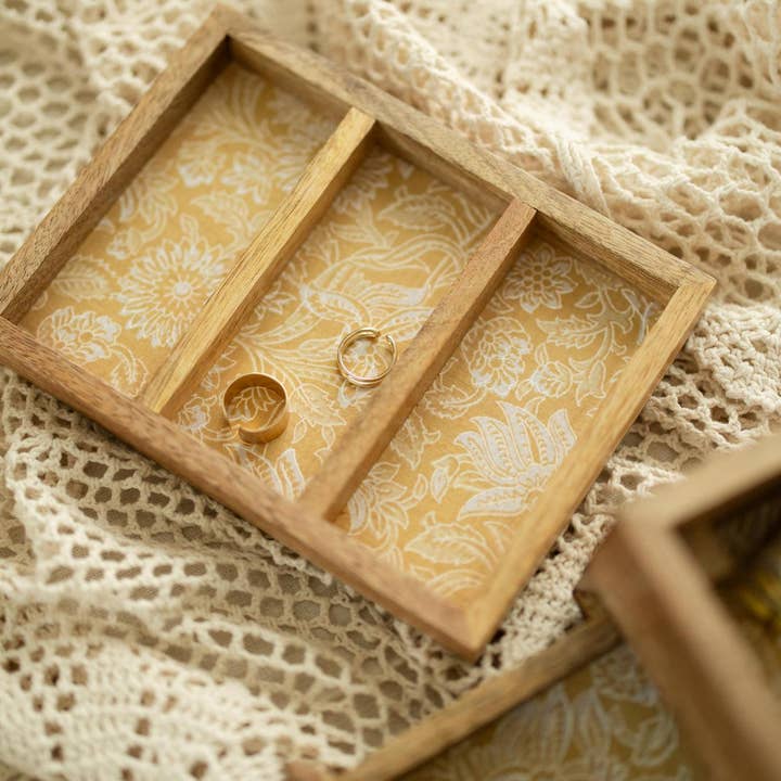 Mercy House Global - Wholesale Jewelry Box/Organizer - Hand-carved Mango Wood Jewelry Box3