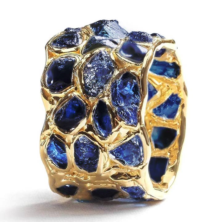 Alcina Raw Blue Sapphire Gold-Plated Silver Ring in Original Setting Technique for wholesale by German Kabirski