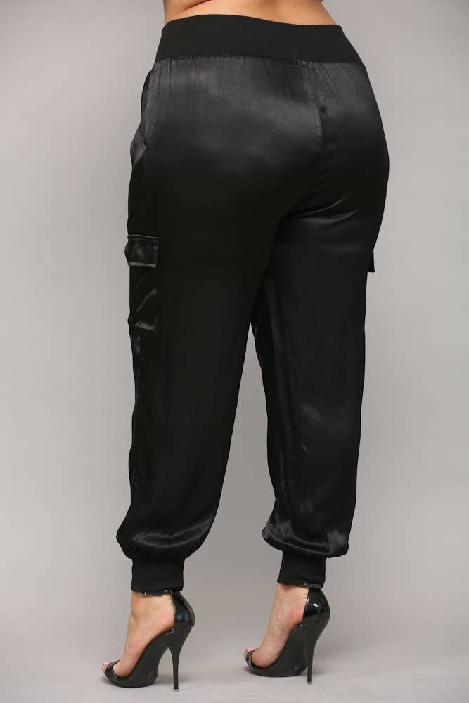 NERO PANTALONI JOGGER CARGO IN RASO FP3176P in vendita all&#x27;ingrosso su Faire6