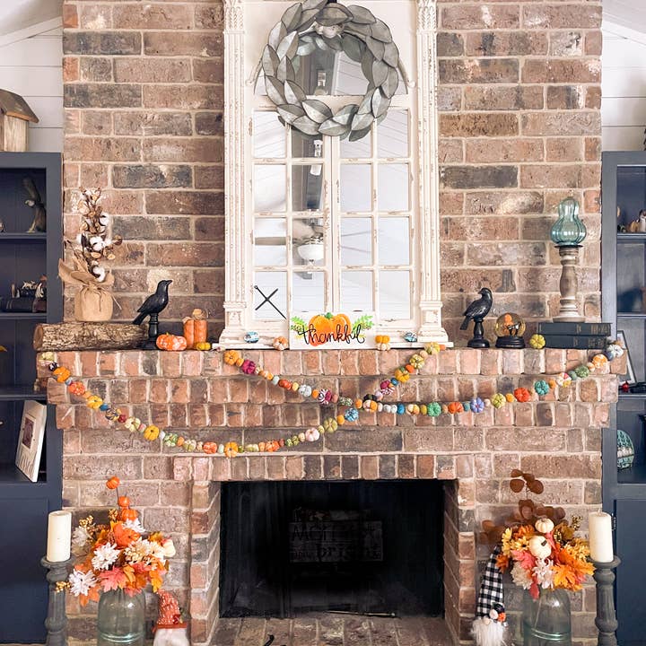 Asha Project - Wholesale Bunting/garland - Mini Saree Pumpkin Bead Garland0