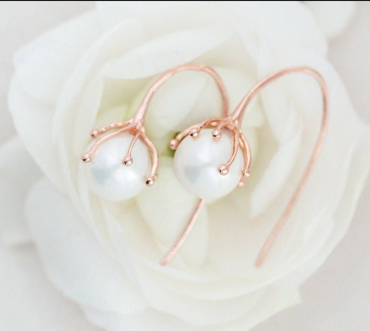 Miss Foxine Couture - Wholesale Dangle Earrings - Bloom Flower Bud Pearl Earrings2