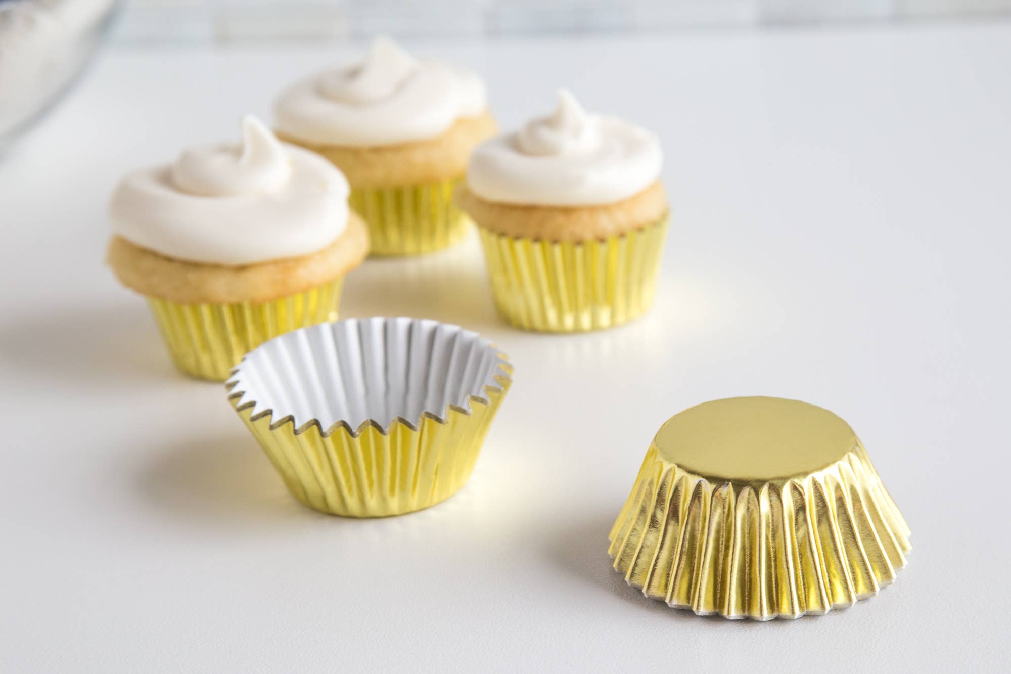 Fox Run Brands - Wholesale Cupcake/Muffin Liner - Fox Run Mini Gold Foil Cupcake Liners, Set of 48, 1.75"3