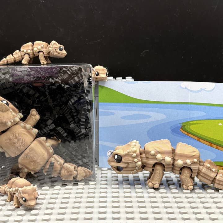 Third St. Studio - Wholesale Fidget Toy - Kids - Bearded Dragon