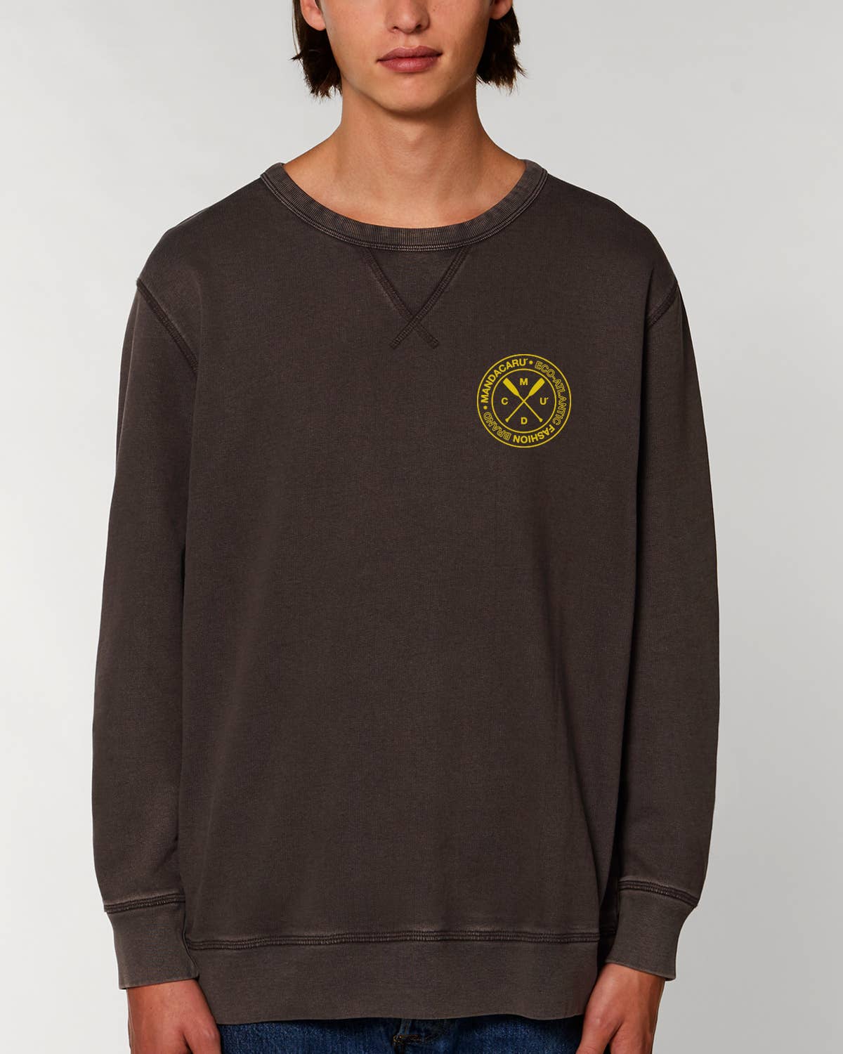 Mandacaru’ - Wholesale Sweatshirt - Unisex - Vintage Chocolate Sweatshirt1