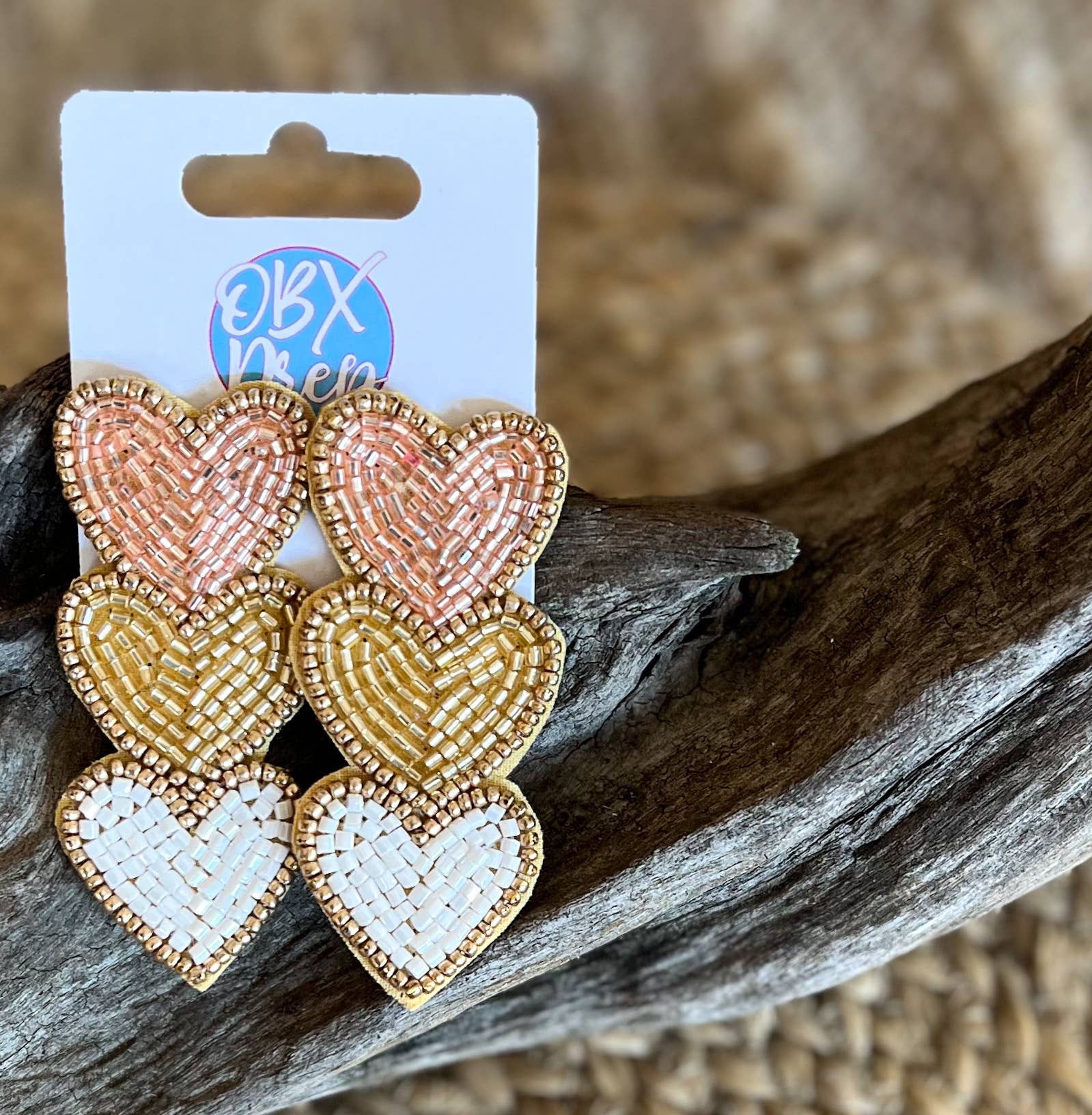 OBX Prep – wholesale Hängande örhängen – Trippelhjärtan Seed Pärlörhängen – Söta och Stiliga!3