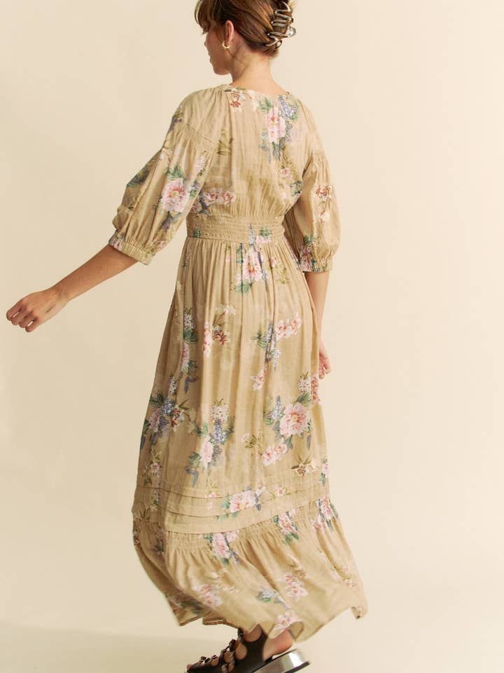 Davi & Dani - Wholesale Dress - Women's - GARDEN FLORAL PRINTED THREE LINE WAIST MAXI DRESS