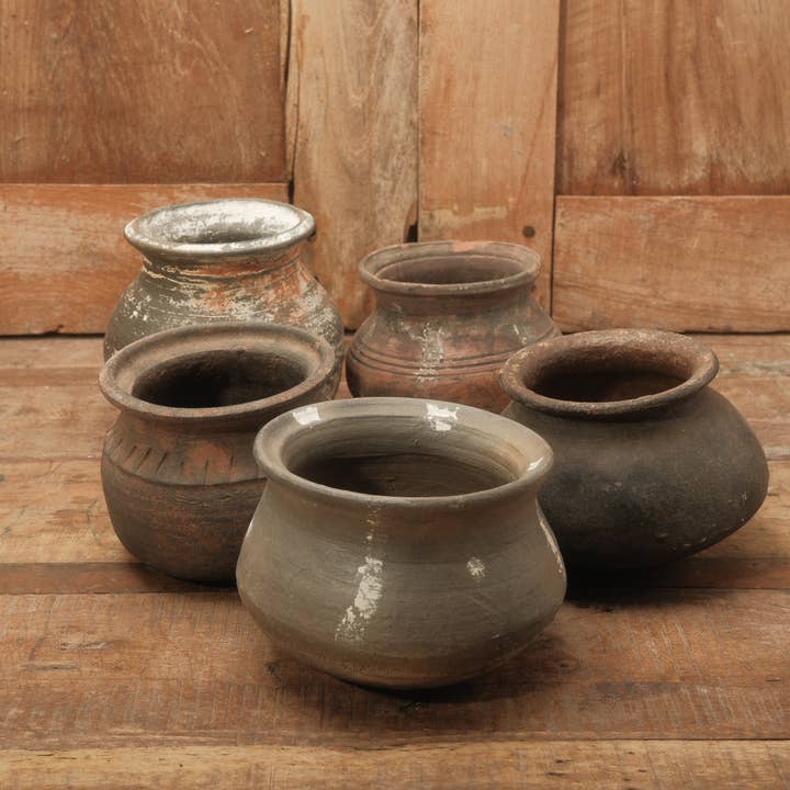 Golden Oldies Antiques - Wholesale Cooking Pot - Clay Vessel1