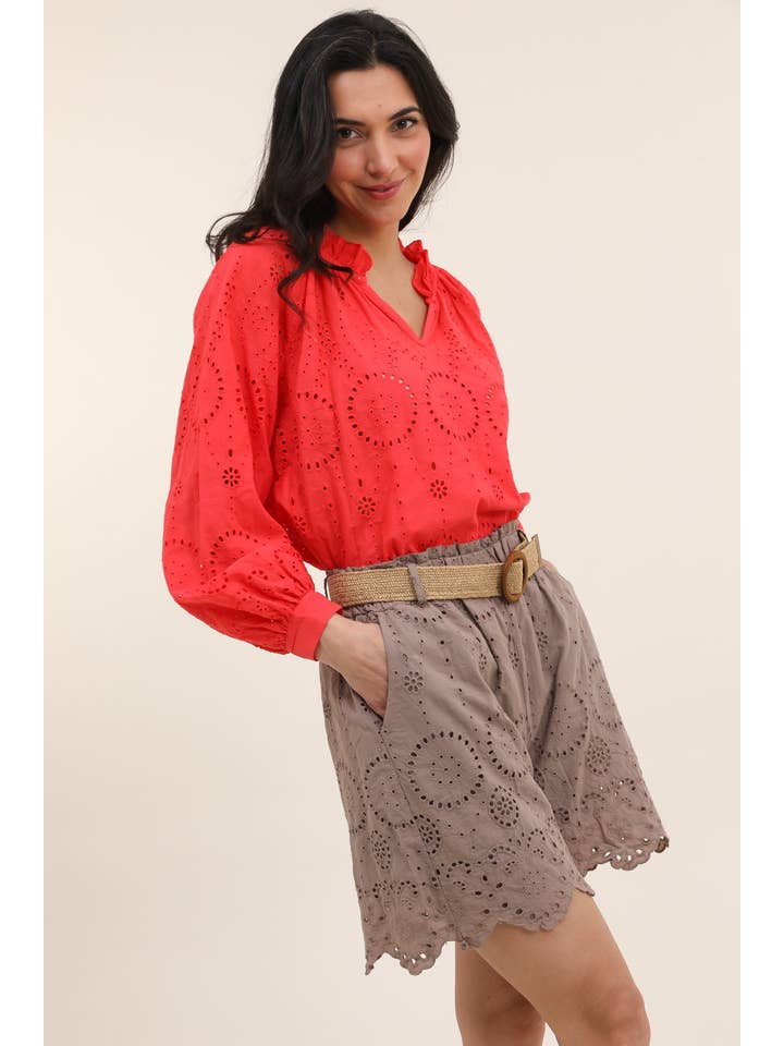 LÉA & LUC - Wholesale Shorts - Women's - Broderie anglaise shorts in 100% cotton REF. 250220