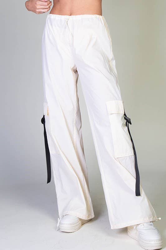 Rehab Lab - Wholesale Pants - Women's - Low Rise Cargo Parachute Pants With Contrast Strap16