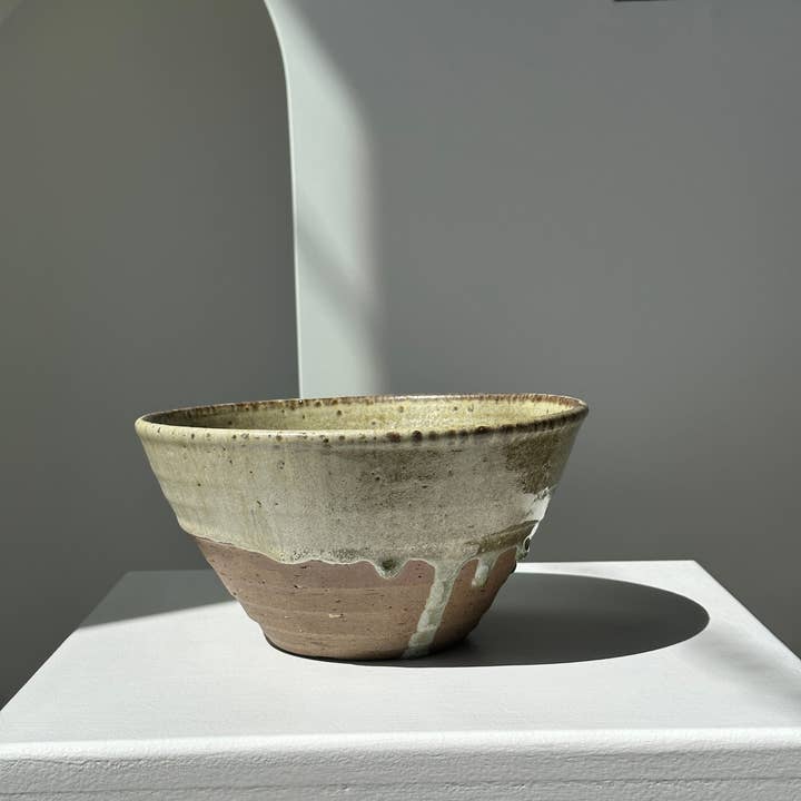 Office Objets - Wholesale Decorative Plate/Dish/Bowl - Large green and brown Indonesian ceramic bowl D18.5 H1038