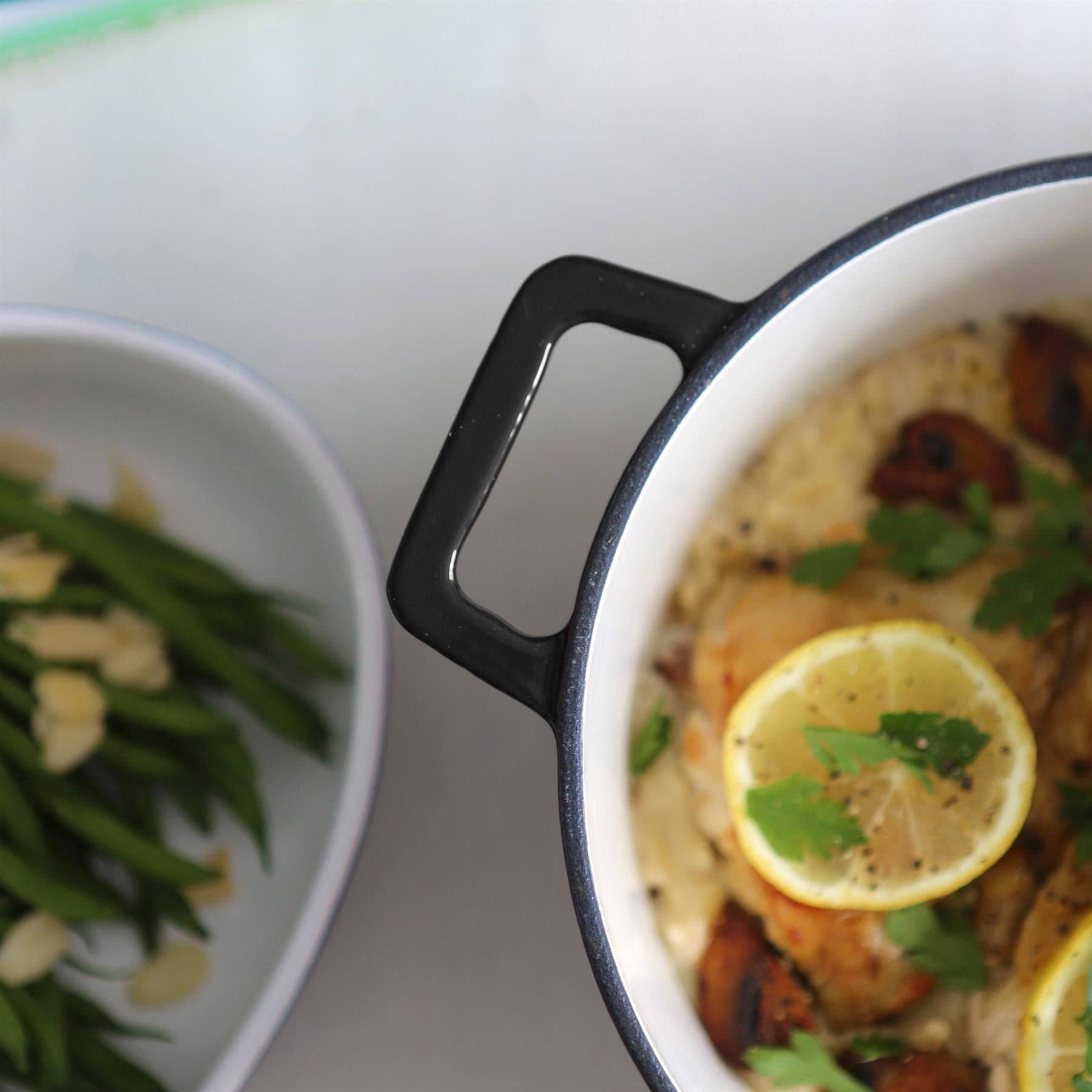 Rinkit Ltd - Vente Marmites - Cocotte Ronde en Fonte - 2,8L41