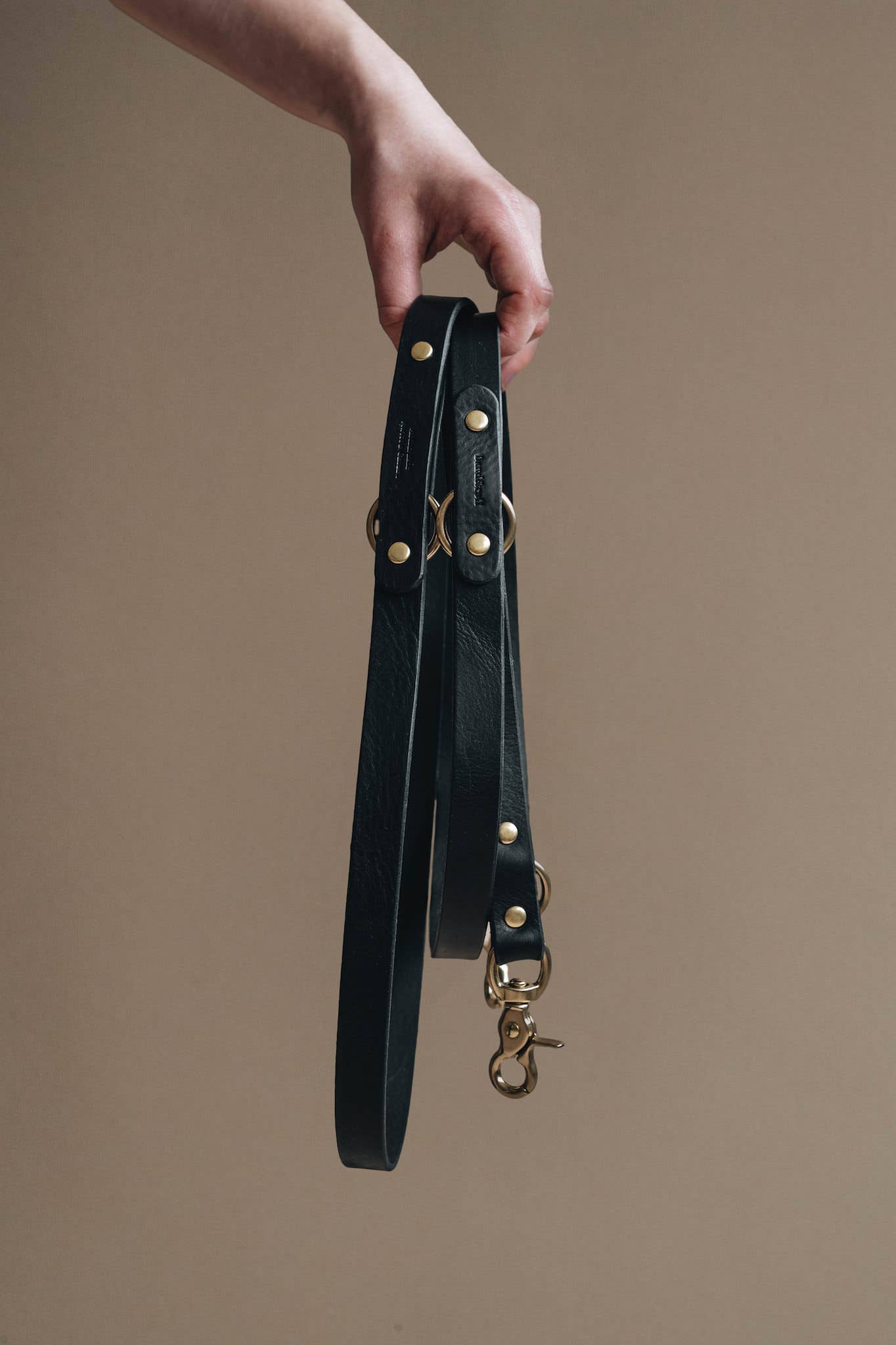 BAND&ROLL – trela - Cão por atacado – Guia de couro para cachorro para usar transpassado no corpo14