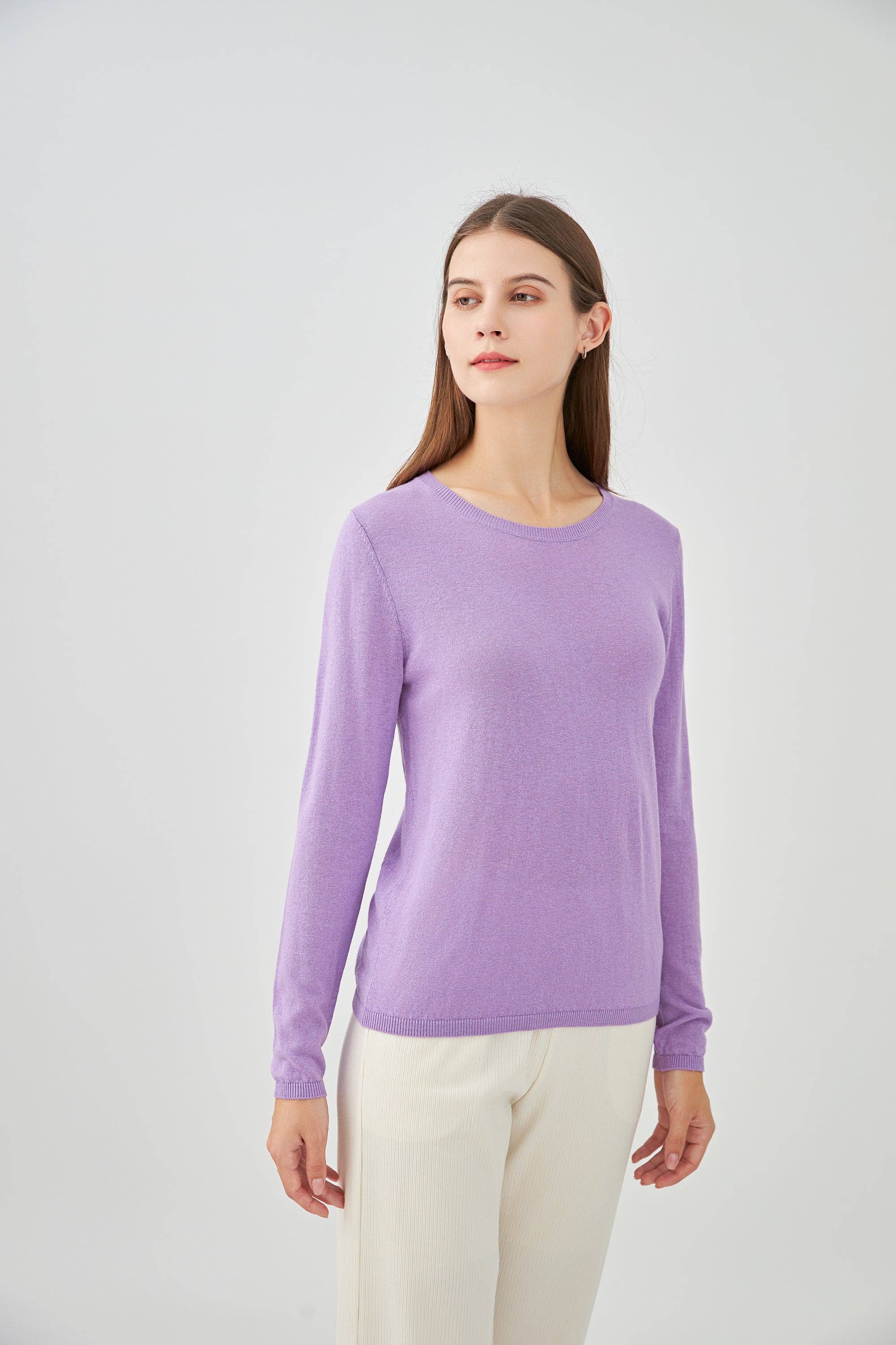 jw.atelier - Wholesale Knit Sweater - Women's - Round neck sweater in silk and cashmere17