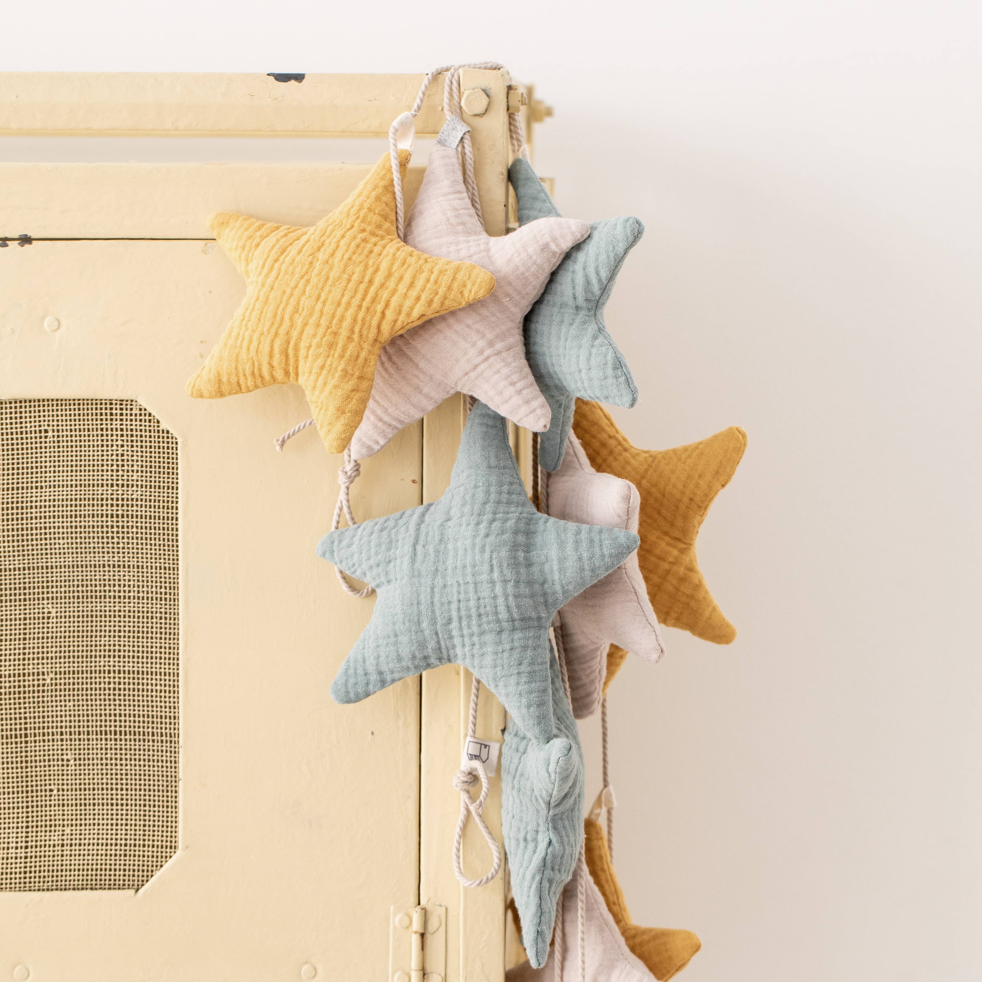 Monocrom - Wholesale Bunting/Garland - Sage Mint Star Garland4