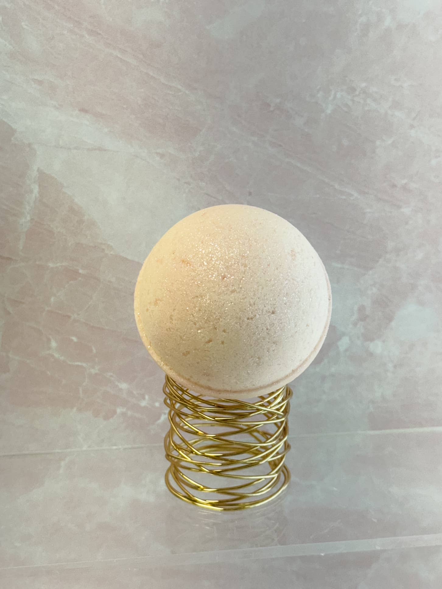 Fizz Bizz LLC - Wholesale Bath Bomb/Fizz - Sophisticated - Bath Bomb1