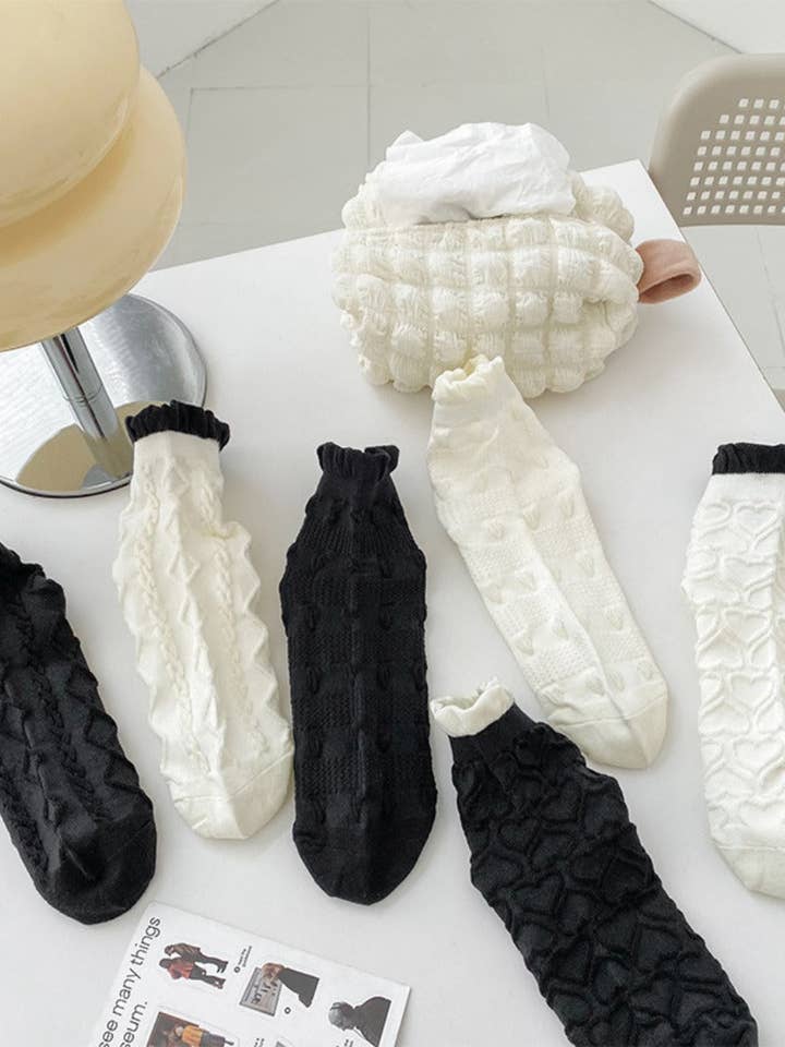 Rufia - Black and White Lace Trim Ankle Socks for wholesale by Funkyrel® Atzbranding Limited