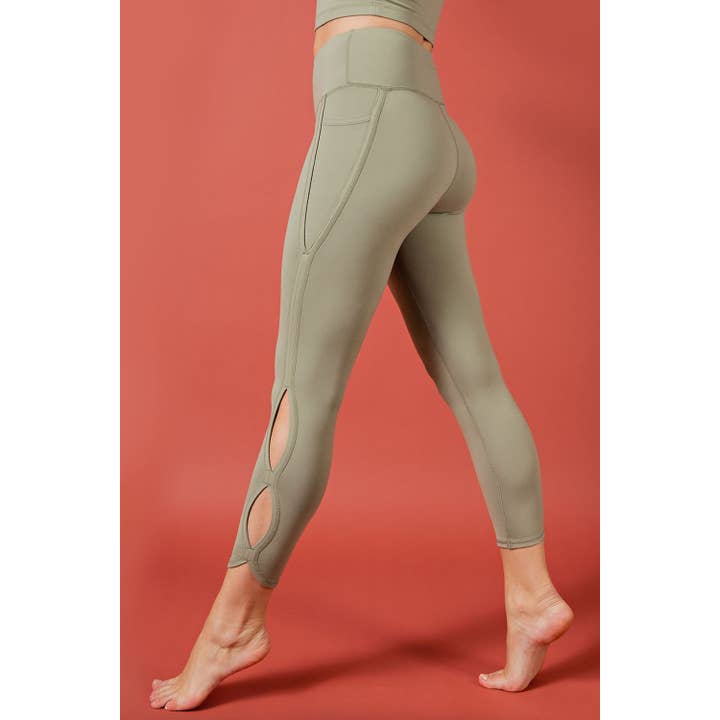 Rae Mode - Wholesale Athletic/Lounge Leggings - Women's - BUTTER HIGH RISE CROPPED YOGA LEGGINGS21
