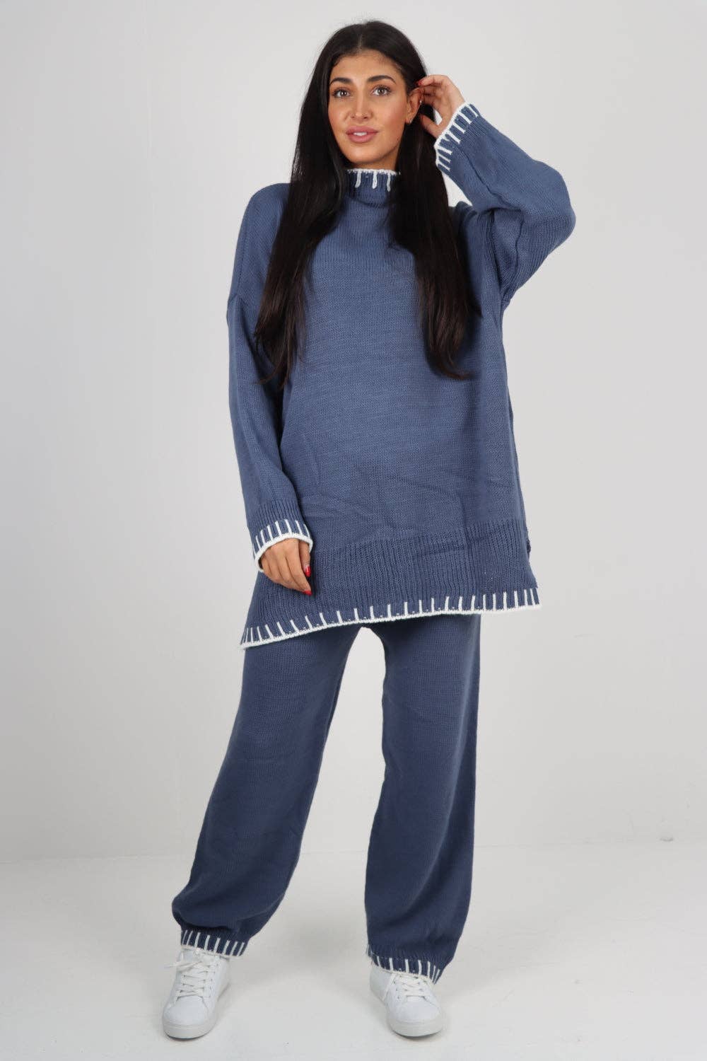 Miss Bold – Engroshandel Loungesæt - Dame – Italienske oversize strikkede sæt i matchende design8