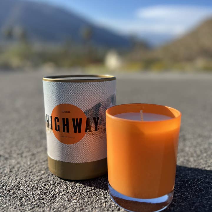 KOBO - Vendita all'ingrosso Candela in vasetto - Candela Highway - 11 oz.2