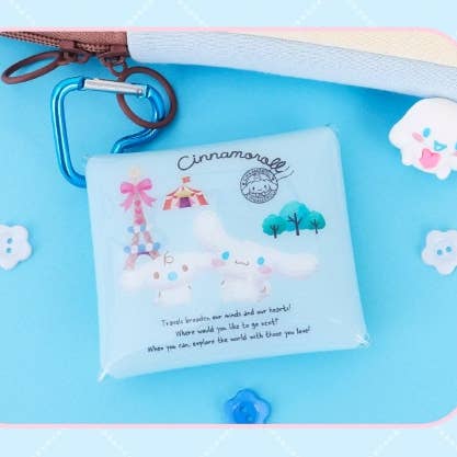 K_Wonderland - Venta al por mayor Llavero - Mujer - Monedero Llavero Bolsa Encanto Botón Lechoso Sanrio