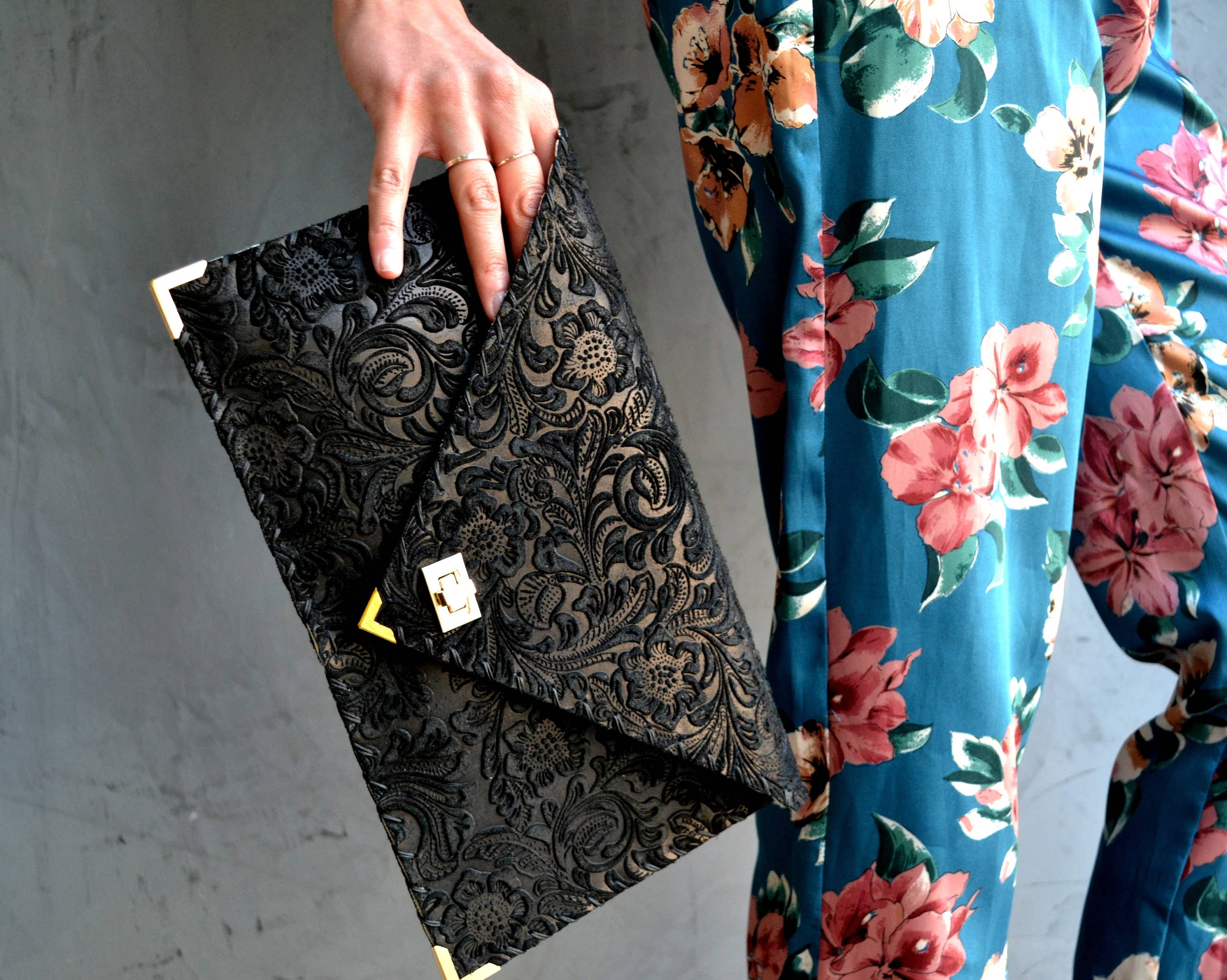 ANA KOUTSI - Wholesale Clutch Bag - Women's - 3D Black Symmetria Leather Clutch3