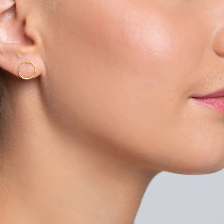 Hand Hammered Circle Gold Vermeil Stud Earring for wholesale by Mimi + Marge