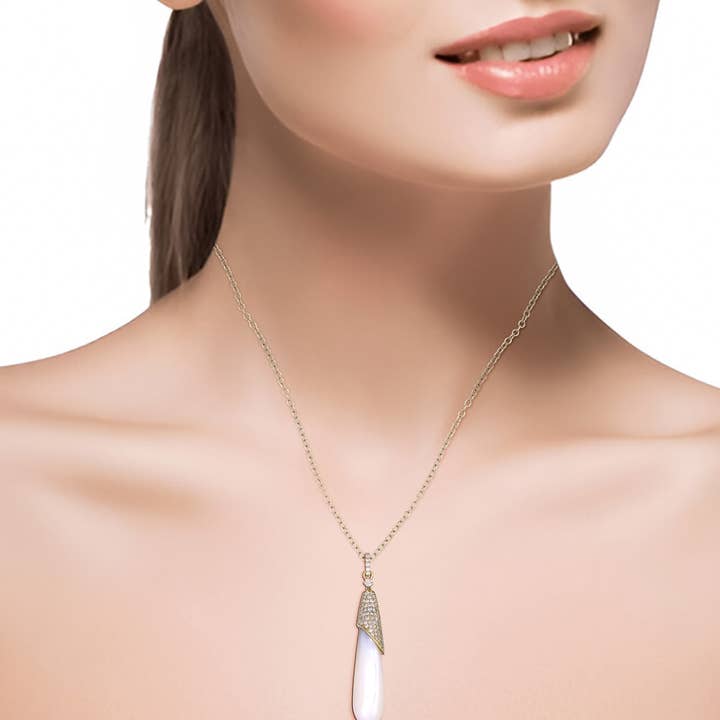 PFH32907PL. Collana pendente con diamanti e perle in oro massiccio 14K. per la vendita all'ingrosso da parte di Tresor Jewelry Inc.