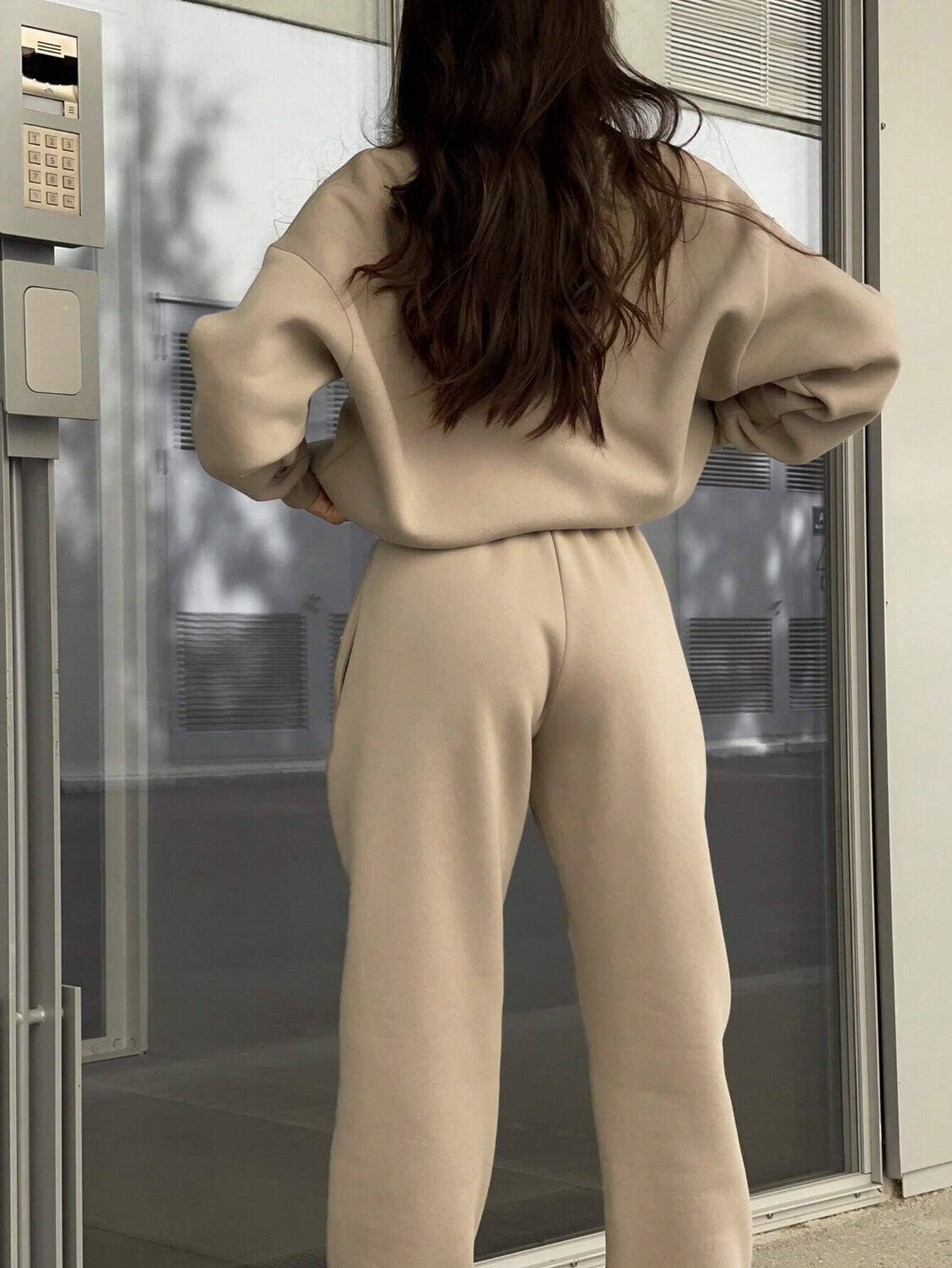 Rosa Clothing - Wholesale Lounge Set - Women's - Casual Zip-Lapel Sweatshirt And Trousers Two-Piece Set4