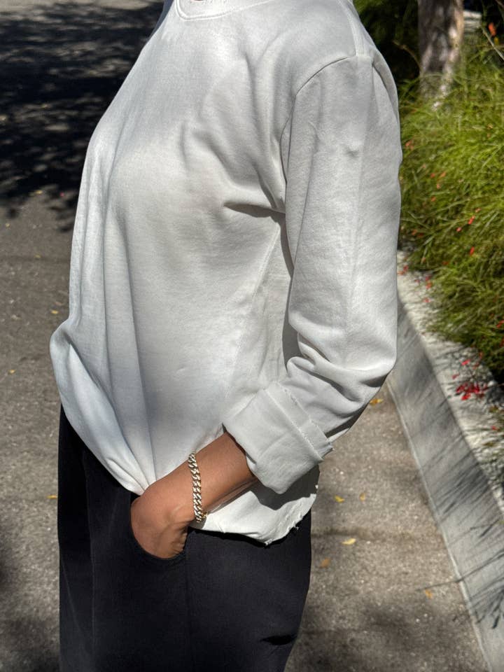 Le Bon Shoppe - Wholesale T-Shirt - Women's - Everyday Long Sleeve Tee (2S-2M-1L)5