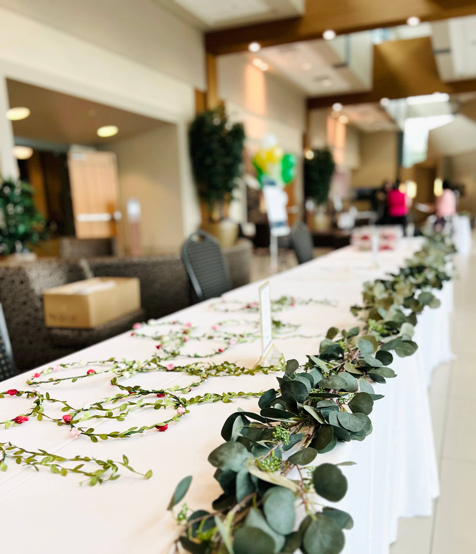 Angel Isabella - Wholesale Bunting/Garland - 70" Artificial Grey green Eucalyptus Garland seeded1