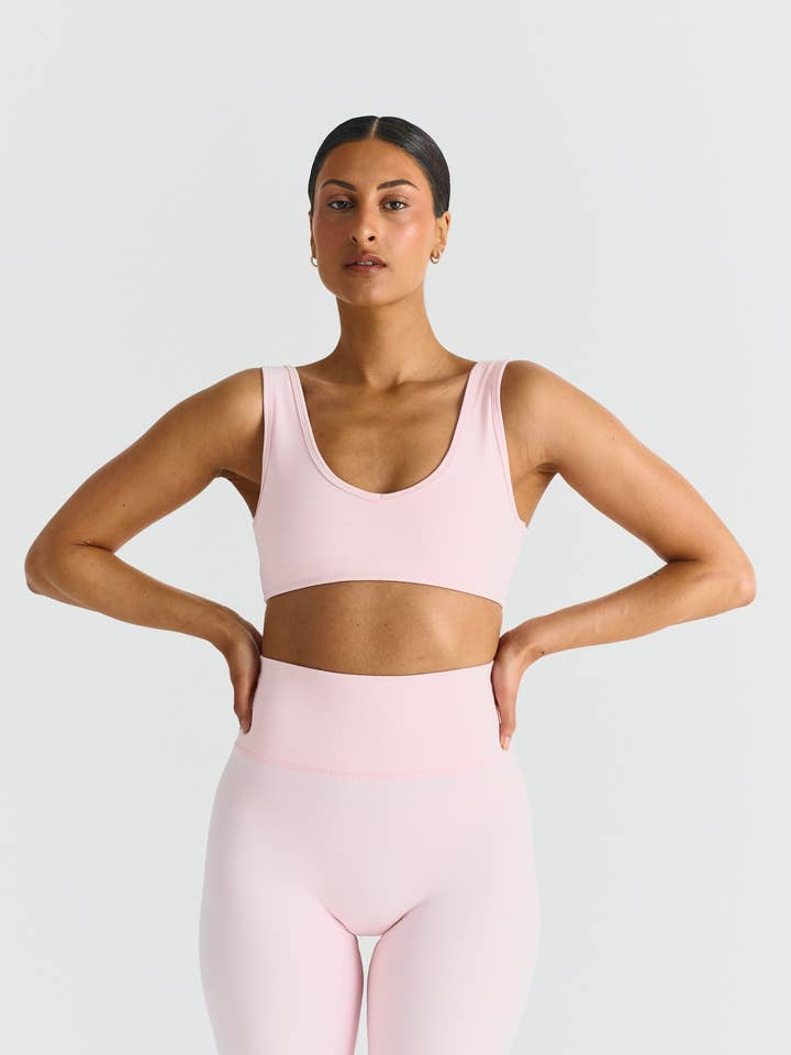 Sisterly Tribe - Wholesale Sports Bra - Women's - Softsculpt Deep V-Neck Bra - Ballet Slipper