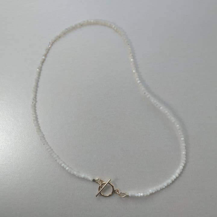 Ketting | Natuurlijke Parels & 14K Gold Filled Goud (gerecycled) voor wholesale door NŪR