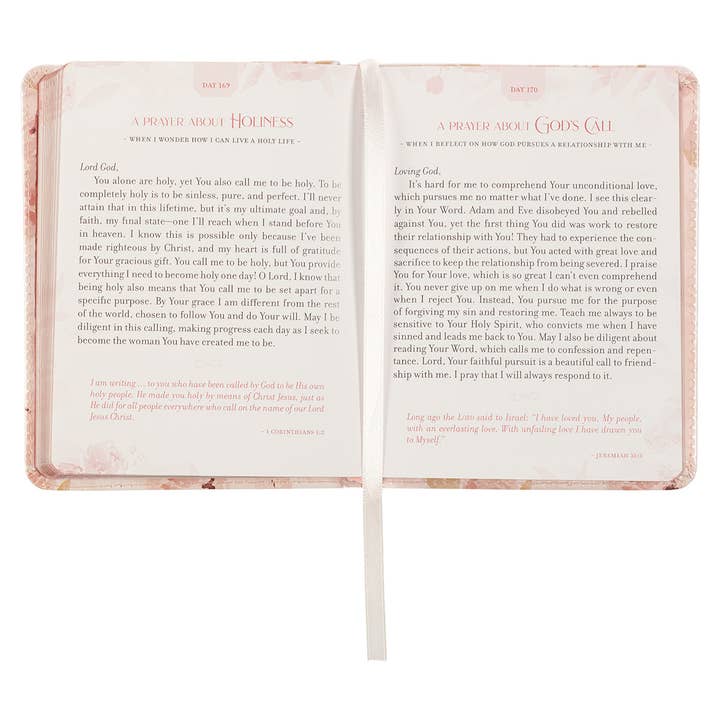Christian Art Gifts - Wholesale Book - Adult - Devotional Daily Prayers for Women Faux Leather