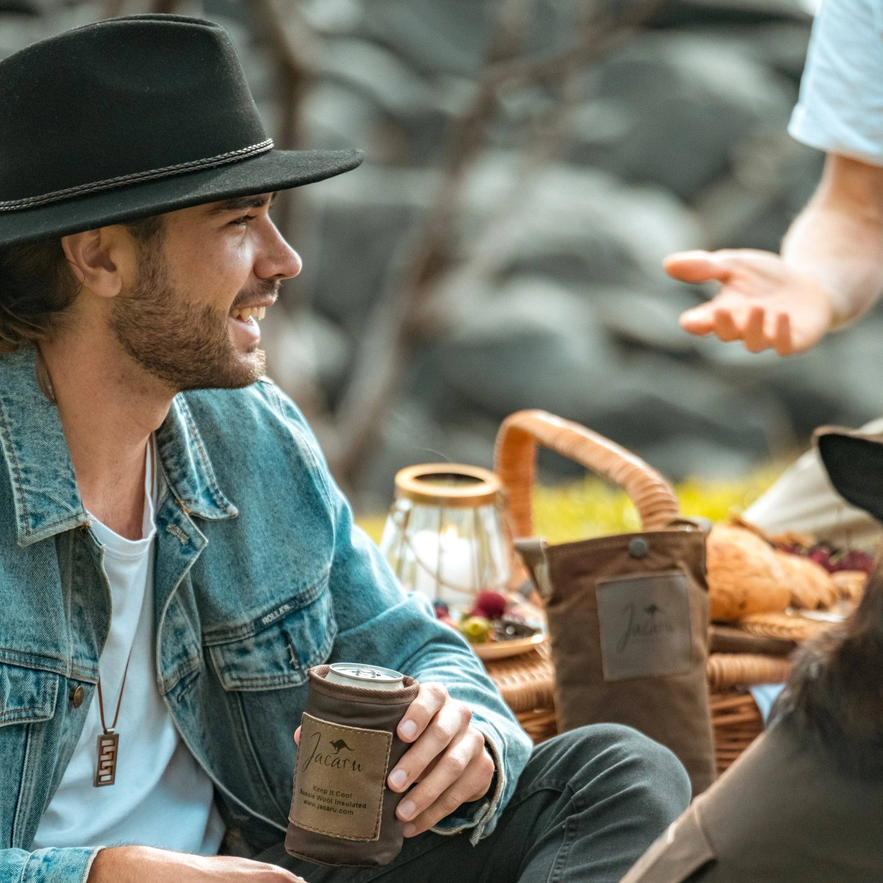 Natural Jacaru 5069 Premium Stubby & Can Cooler with Clip for wholesale on Faire6