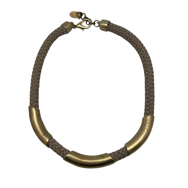 Collier « Naut » triple en or taupe pour la vente par Gloria Mago