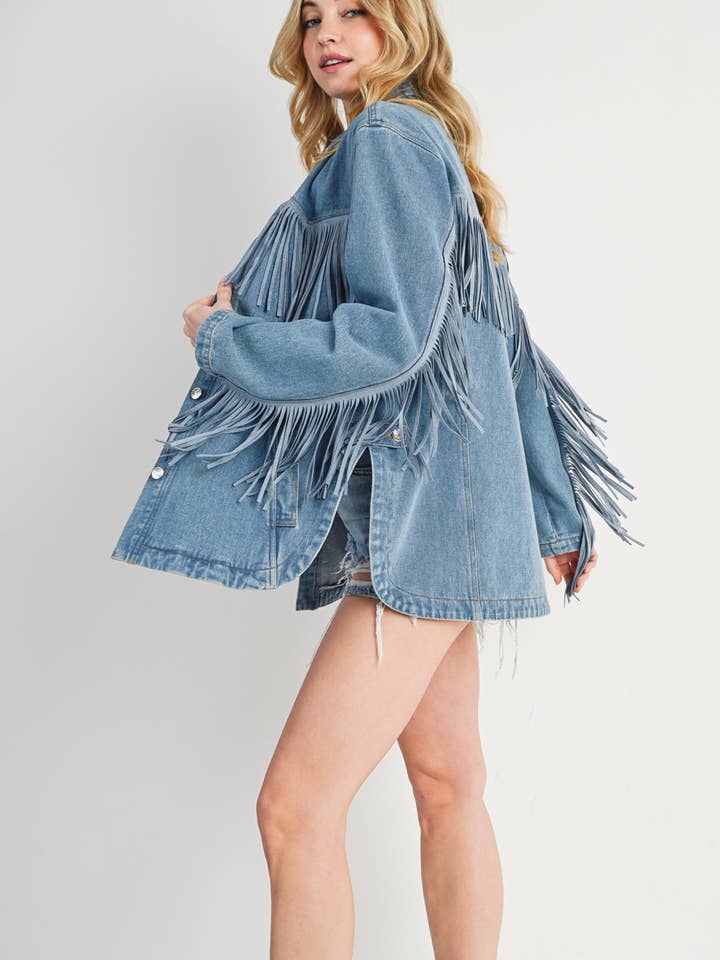Bluivy - Vendita all'ingrosso Giacca - Donna - Giacca in denim western con frange e bottoni - confezione aperta35