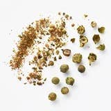 La Boîte - Wholesale Pepper/Peppercorns - Green Peppercorn - mild, aromatic, and herbaceous spice1
