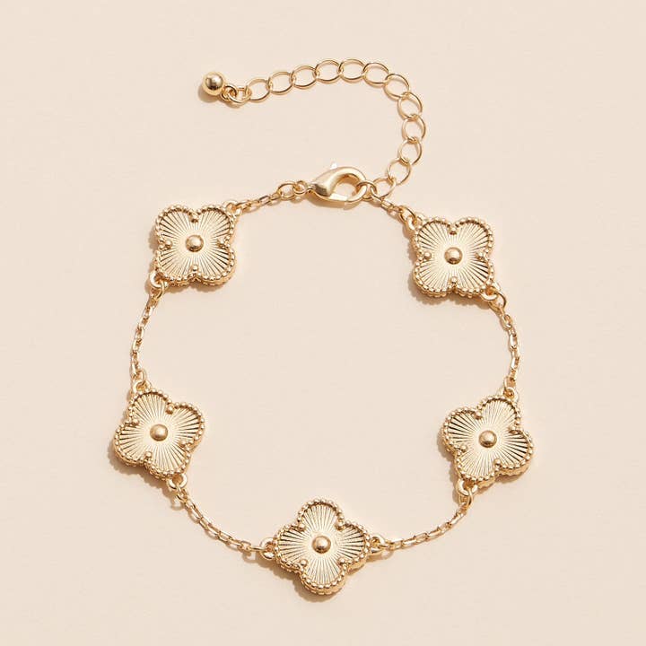 Lilla Haven - Wholesale Link & Chain Bracelet - Multi Floral Shape Charm Bracelet in Shell