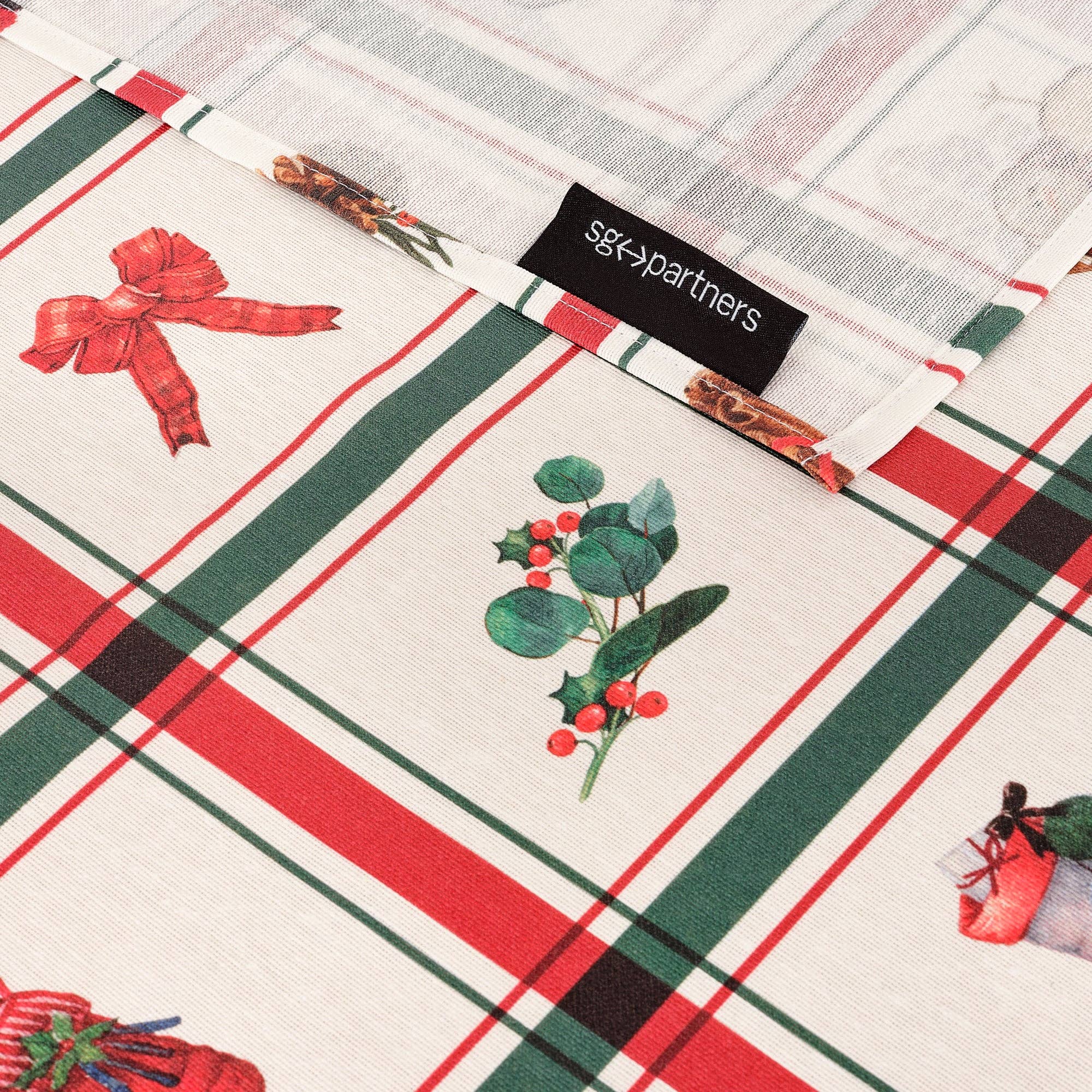 SG HOGAR - Wholesale Tablecloth - Scottish Christmas 1 Stain Resistant Resin Tablecloth6