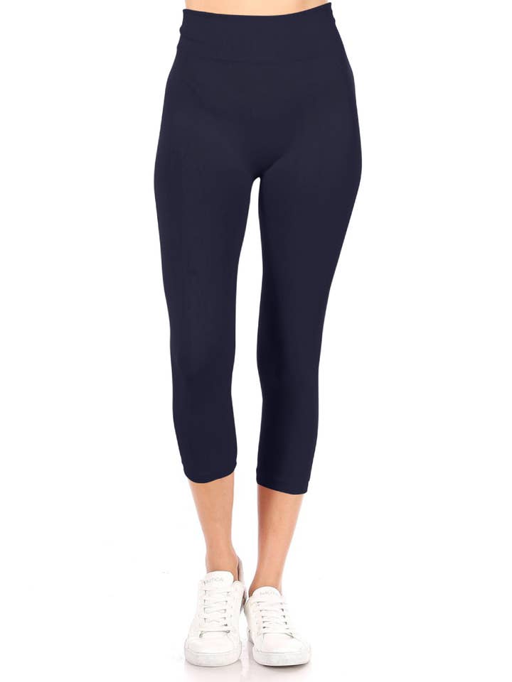 MOA COLLECTION - Wholesale Athletic/Lounge Leggings - Women's - Women's Casual Solid Seamless Capri Leggings35
