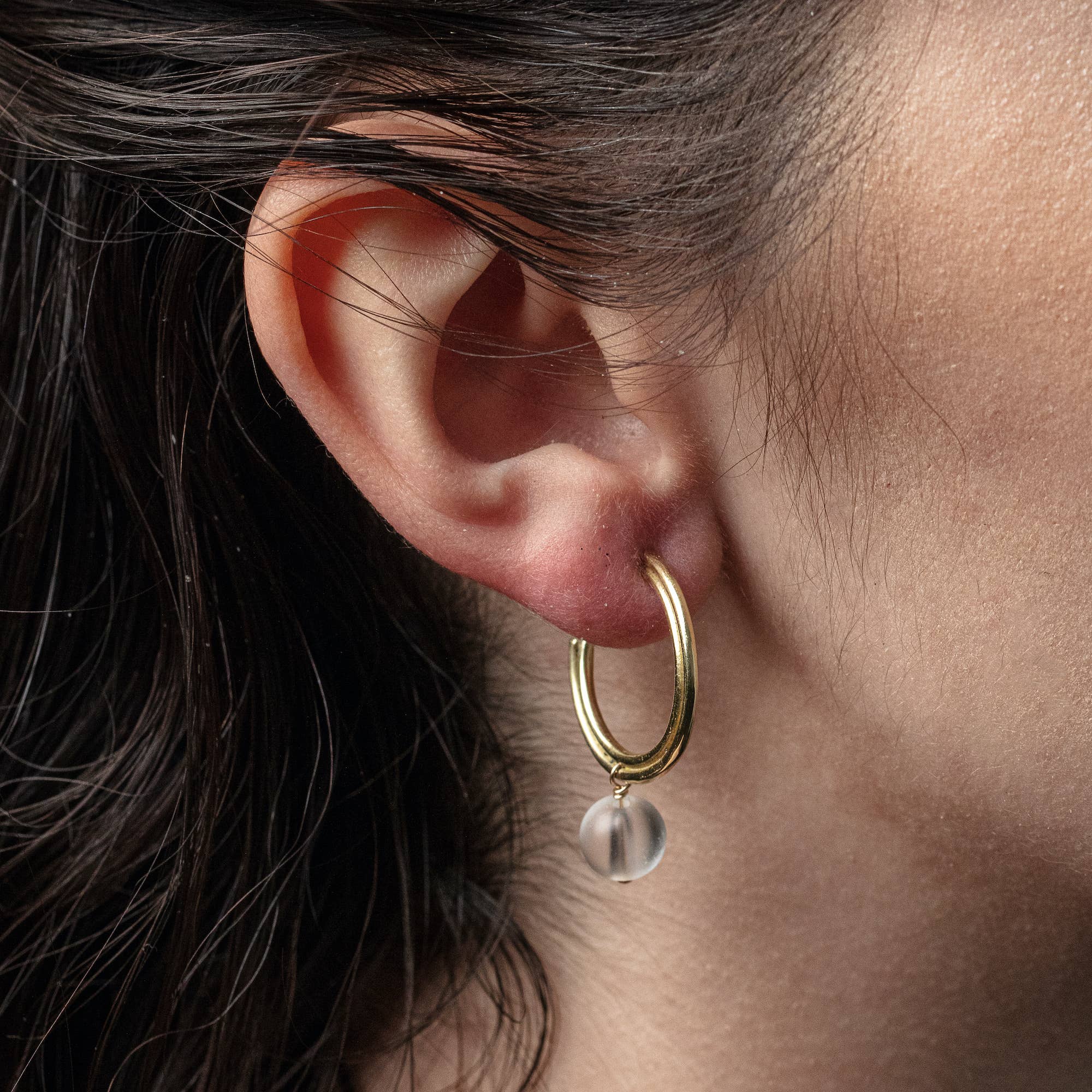 Goldeluxe Jewelry – Engroshandel Hoops – Unity Hoops med genanvendt glas dråber3