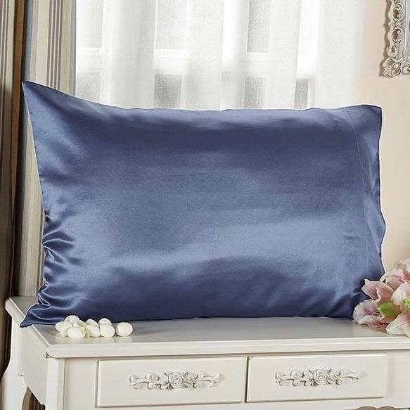 Moonberry Silk – wholesale Bedding pillowcase/sham – 22 Momme Pure Mulberry Silk 2-in-1 Fitted/Flat Sheet and 2 Silk Pillowcases Set14