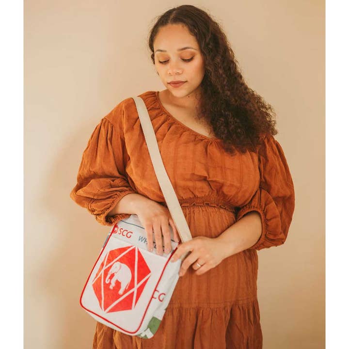 Malia Designs - Wholesale Crossbody Bag - Women's - Diamond Elephant Crossbody Bag2