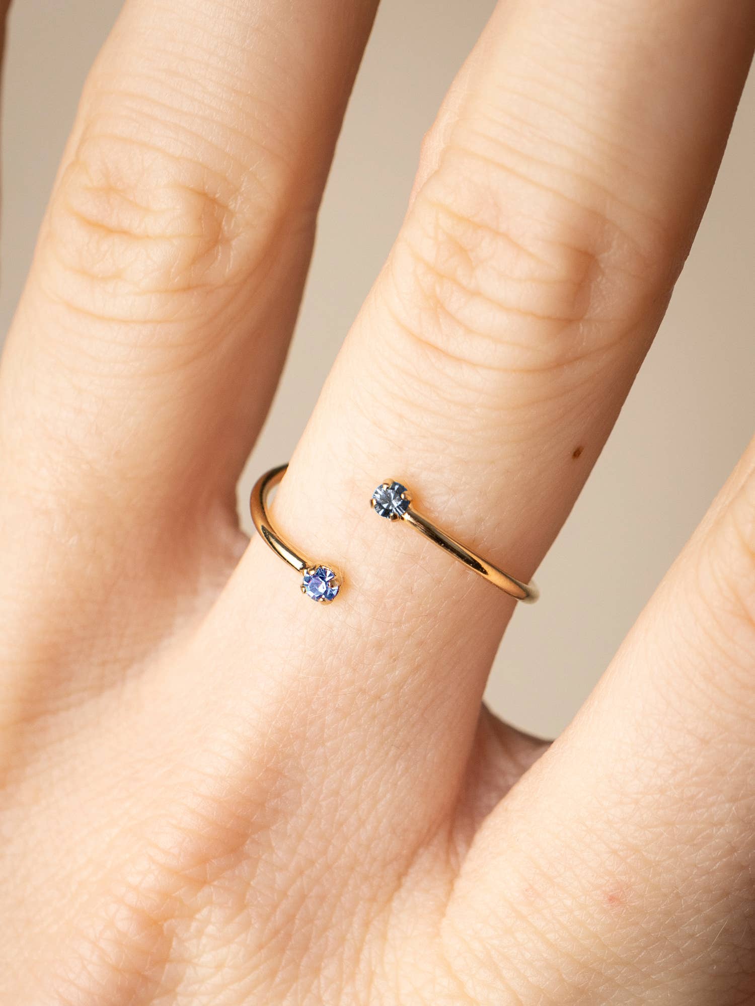 April Please – Großhandel Mehrsteinige Ringe – TOM verstellbarer Ring7