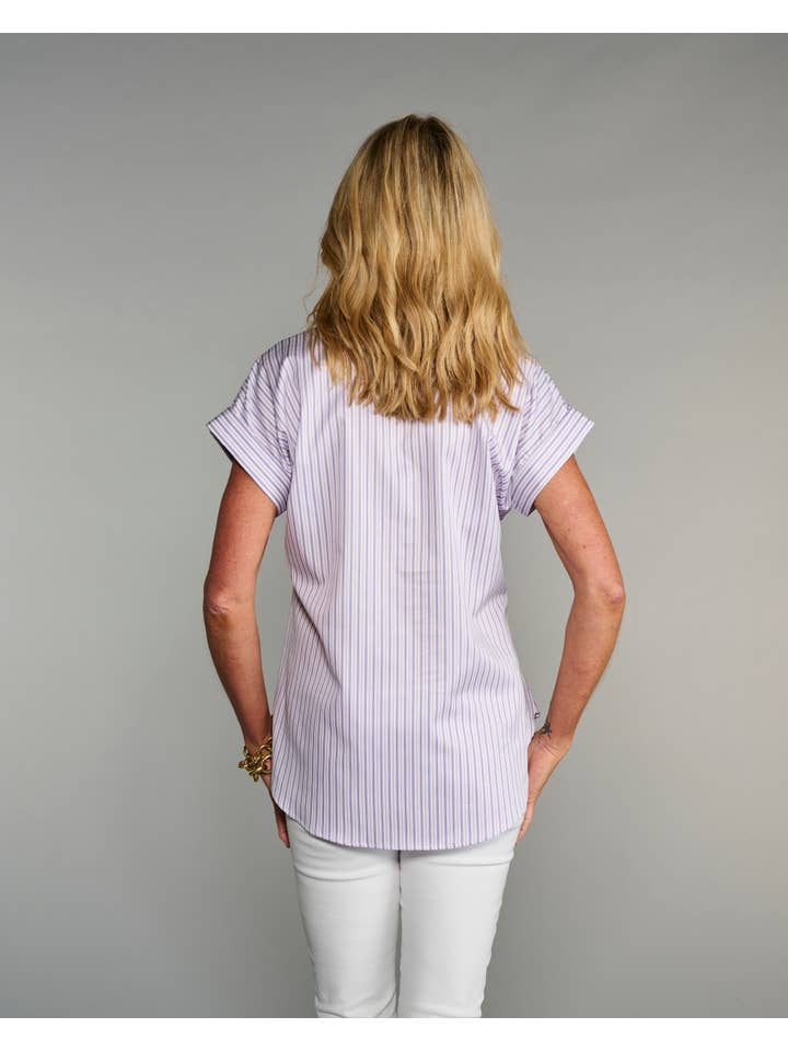 Morado La Blusa de Liga con Mangas Cap en Dúo de Rayas Lavanda de venta al por mayor en Faire1