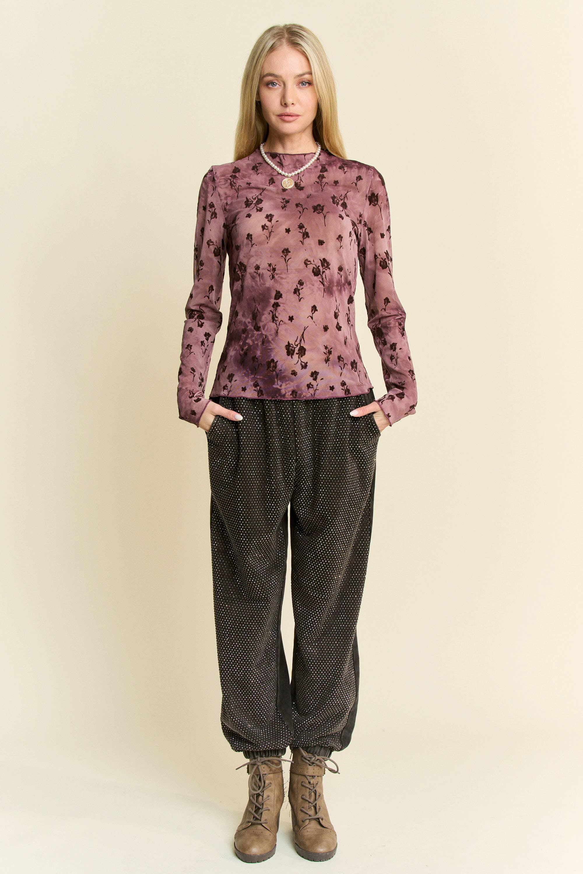 Davi & Dani - Wholesale Pants - Women's - RHINESTONE ELASTIC WAISTBAND JOGGER PANTS7