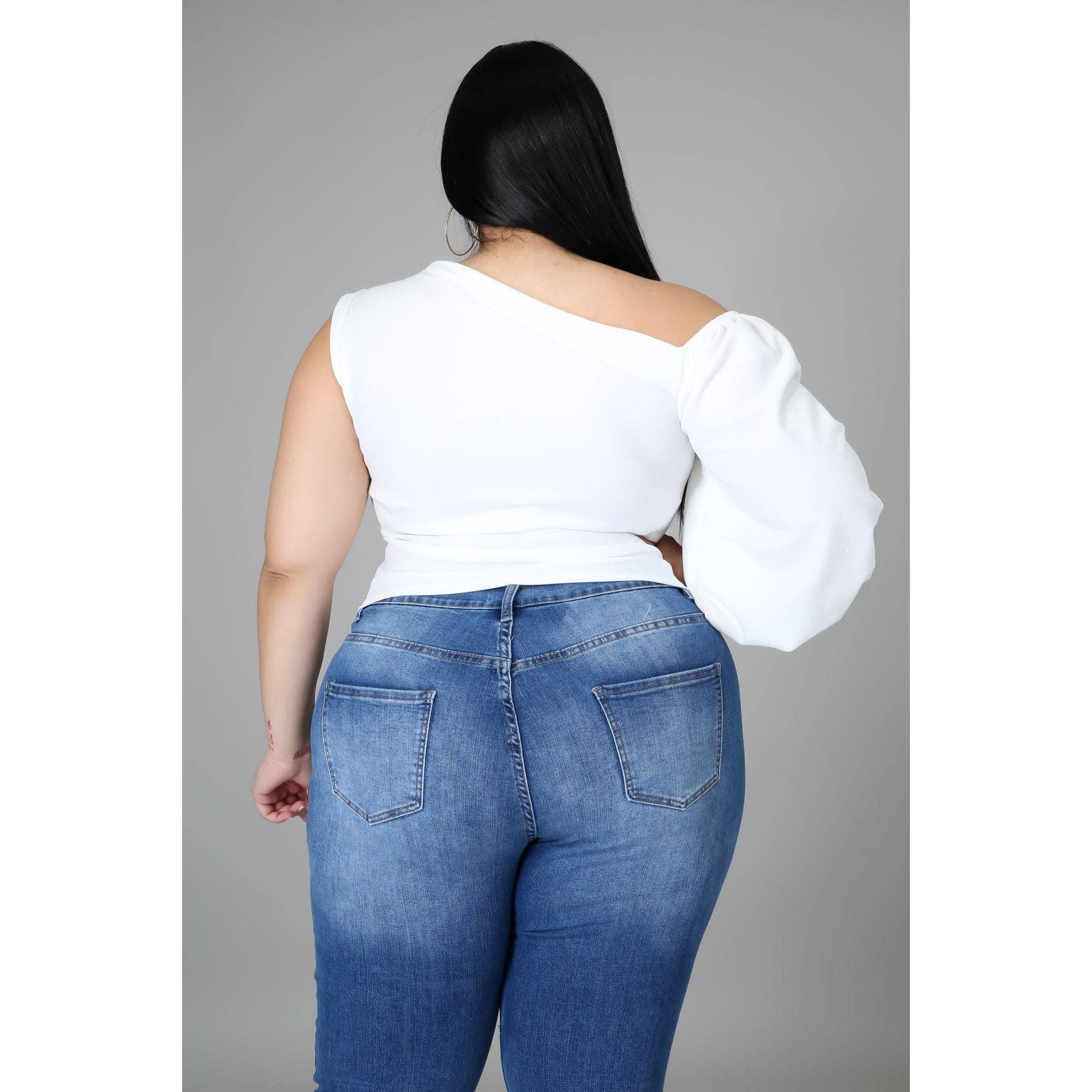 Black Pearl Clothing - Wholesale Blouse - Women's - PLUS SIZE ONE SHOULDER PUFF SLEEVE TOP1