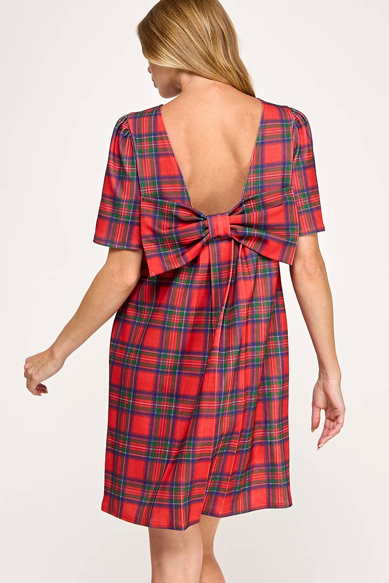 Peace Love Line – Großhandel Kleid – Damen – PL9704 - KARIERTES SHIFTKLEID MIT SCHLEIFENDETAIL AM RÜCKEN4