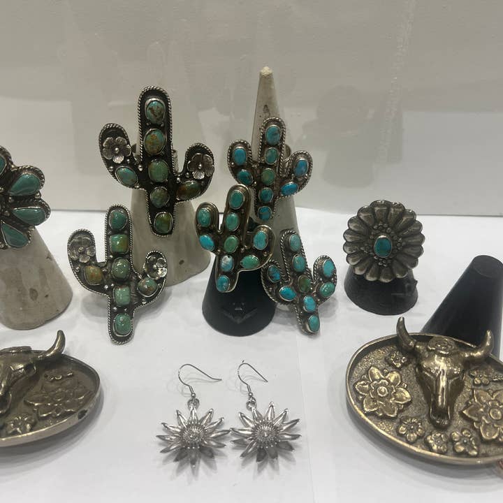 Hi Octane | SilverBotanica - Wholesale Cocktail/Statement Ring - Turquoise Flower Ring 3