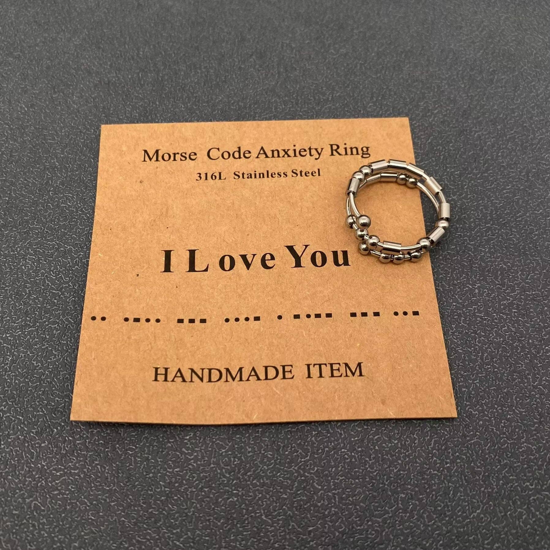 Mio Queena – wholesale Cocktail/Statement Ring – Justerbar ring i flera stilar i morsekod i rostfritt stål1